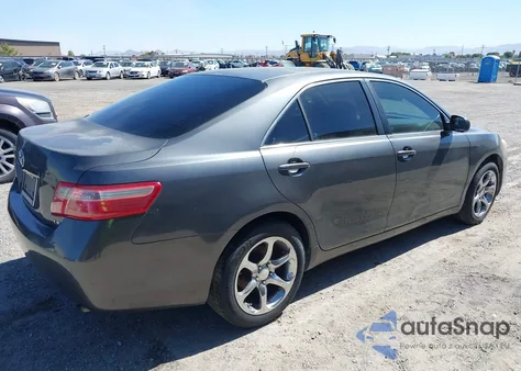 2009 Toyota Camry Le z USA, uszkodzony, nr VIN 4T1BE46KX9U804186